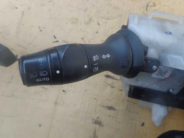 COMMODO RENAULT MEGANE - Vue 2